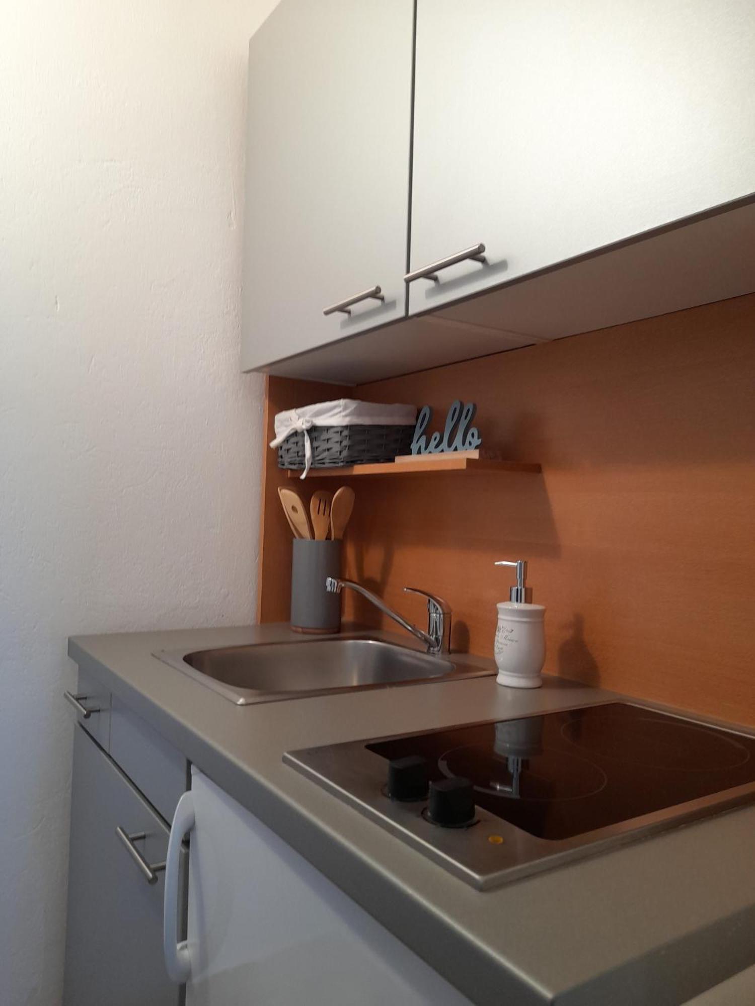 Apartments M Gregor Ideal For Relaxing Holidays バスカ 部屋 写真